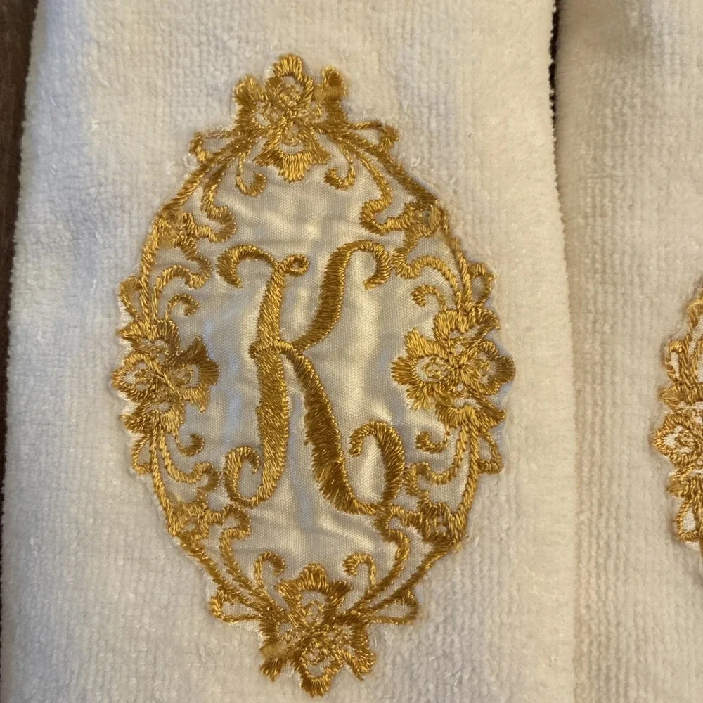 VTG Cannon Monogrammed Initial K Finger Tip Towel Lot Of 3 White With Gold